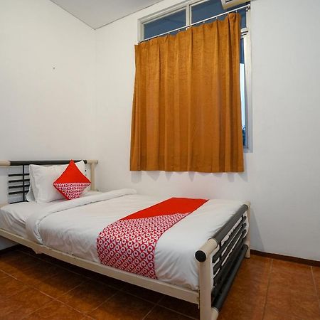 Super Oyo 1844 Bravo Residence Pangkal Pinang Bagian luar foto