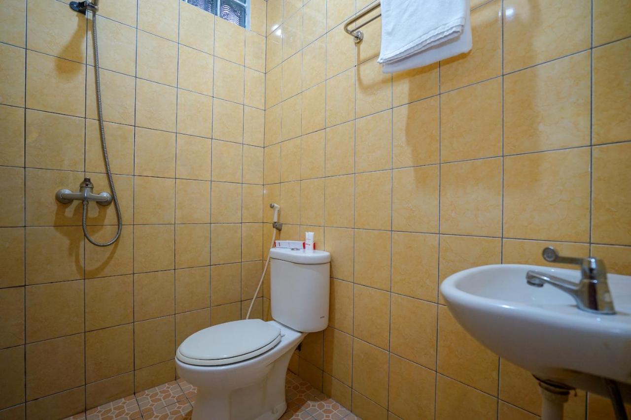Super Oyo 1844 Bravo Residence Pangkal Pinang Bagian luar foto